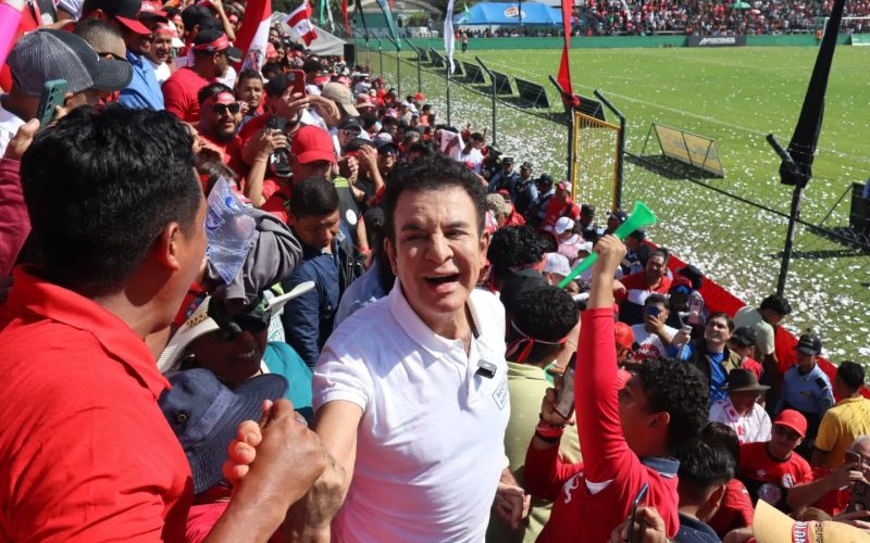 Escenario electoral hondureño se redefine con posible alianza Nasralla-Asfura