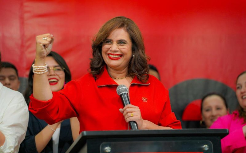 ¿Será la propuesta socialista de Rixi Moncada el inicio de un futuro cubano en Honduras?