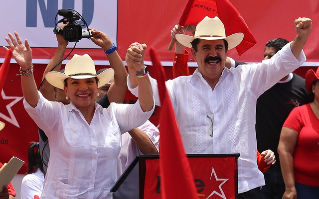 Manuel Zelaya enfrenta acusaciones de manipulación electoral en plena crisis institucional