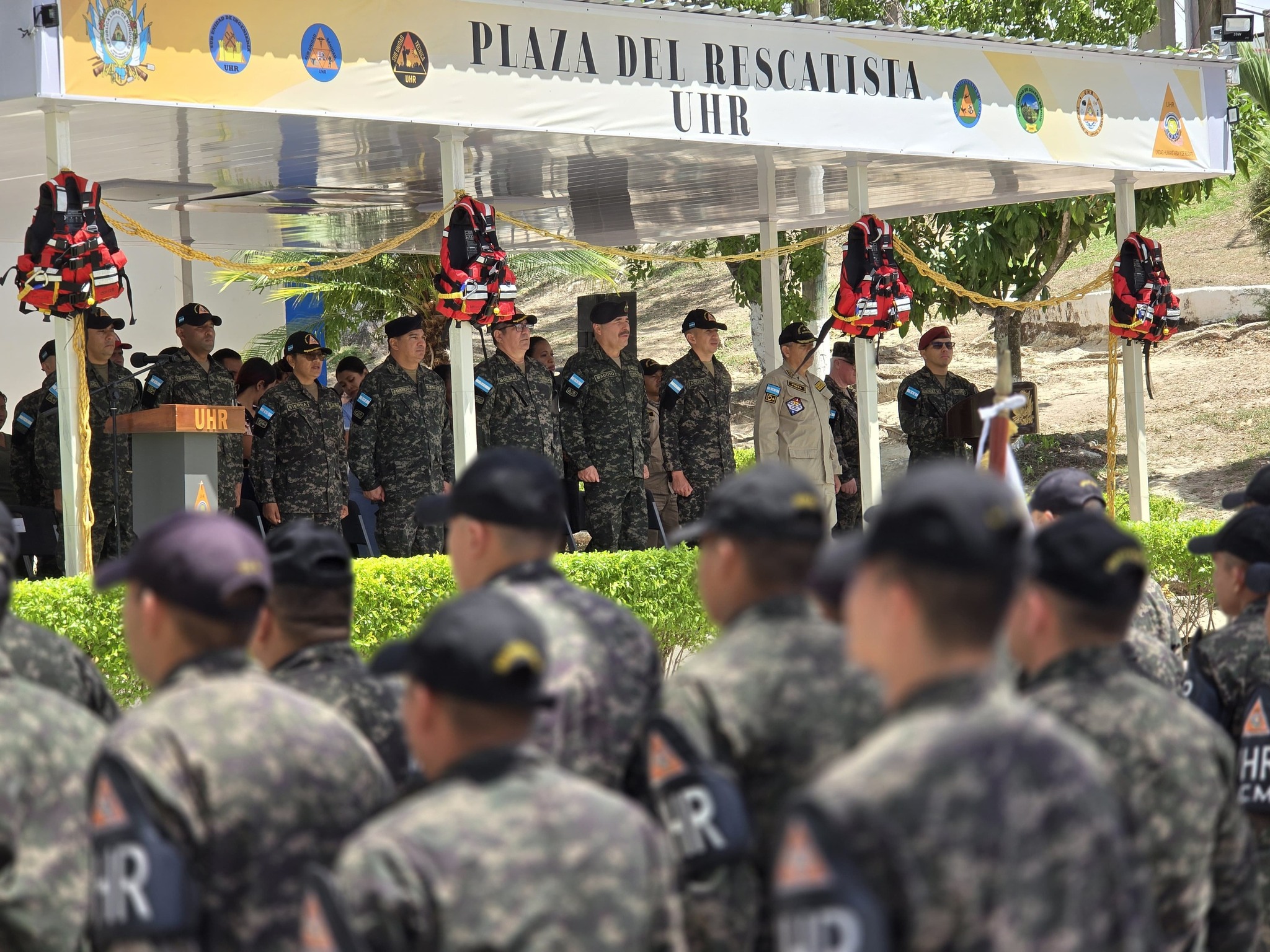 Rumores de división en Fuerzas Armadas de Honduras reactivan debate sobre su politización