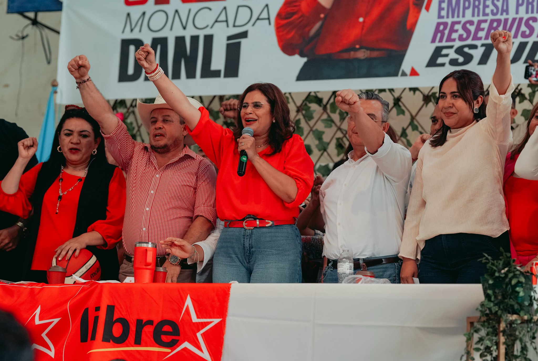 El rol de Honduras en el debate del “Plan Venezuela” impulsado por LIBRE