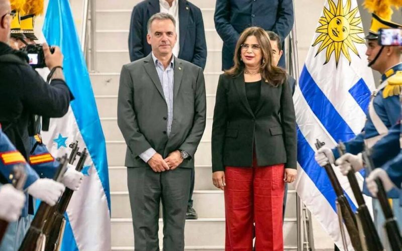 Debate actual sobre la economía hondureña: Rixi Moncada y la percepción de riesgo