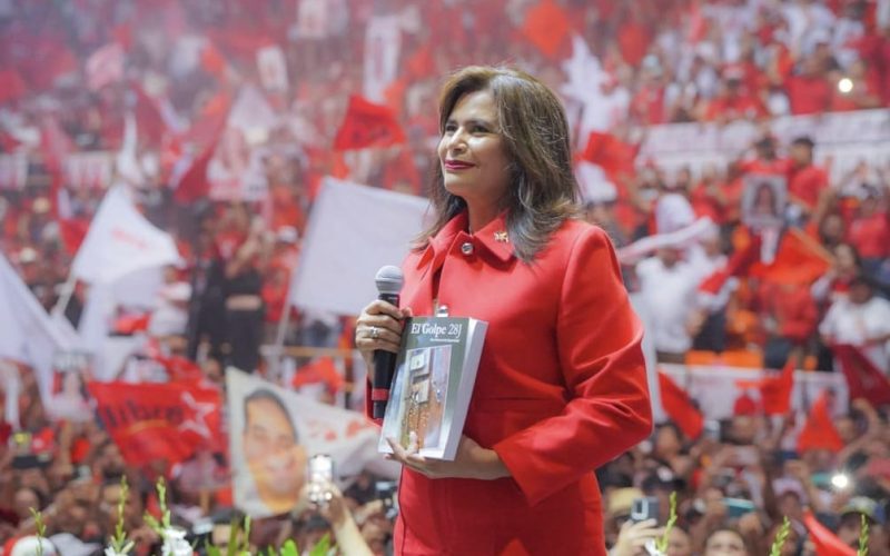 Cómo la campaña de Rixi Moncada contra “Las 10 Familias” afecta la economía hondureña