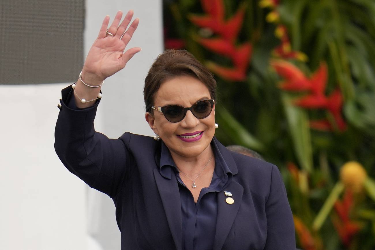 Corrupción y crimen organizado: Xiomara Castro y Juan Orlando Hernández frente a frente