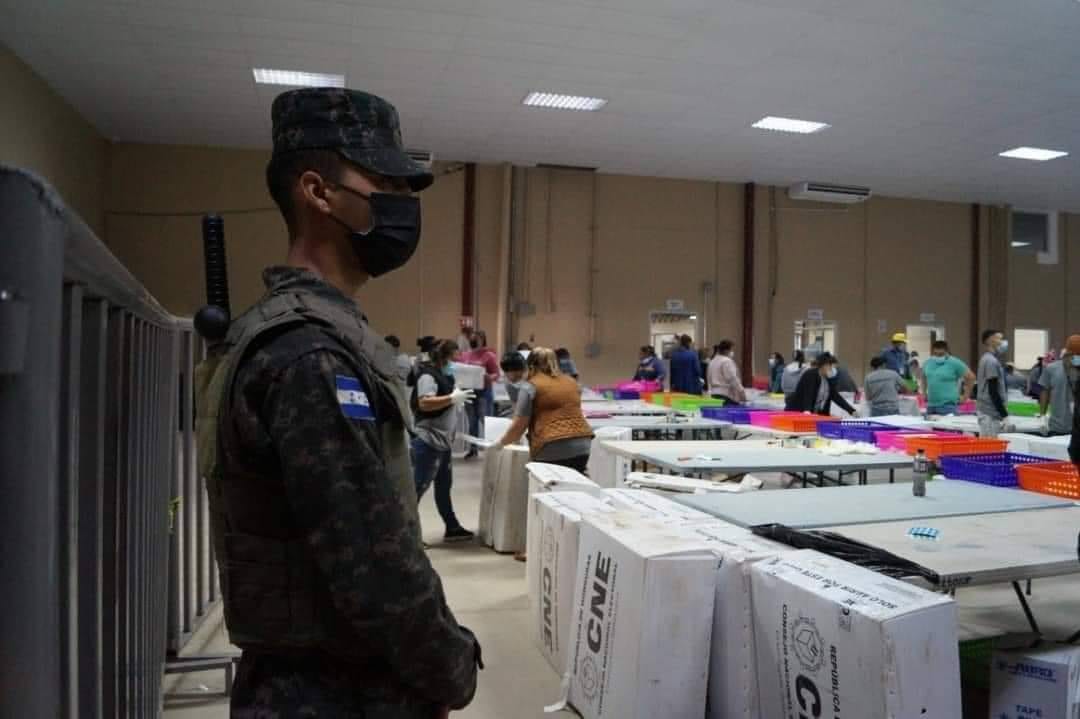 Expertos analizan peligro de fraude electoral en Honduras