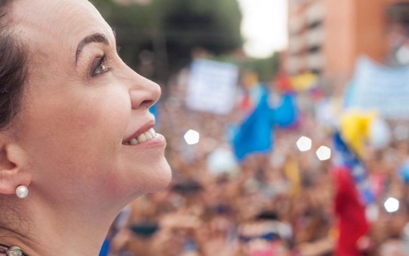 María Corina Machado: Nobel de la Paz y la política hondureña