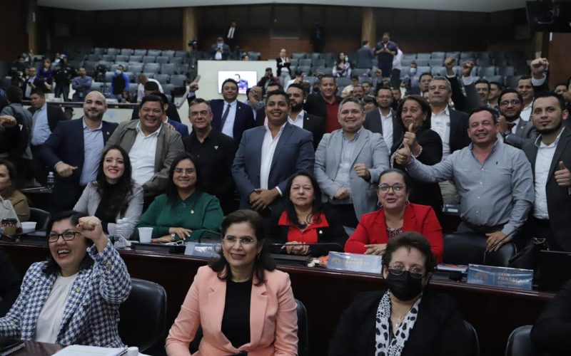 Escalada de Tensión: Comisión Permanente en el Congreso de Honduras